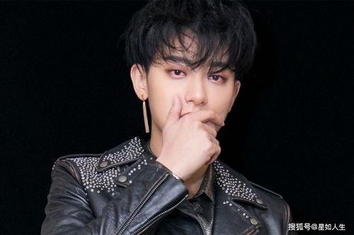 今日吃瓜爆料黄子韬视频,吃瓜群众热议，背后真相揭秘